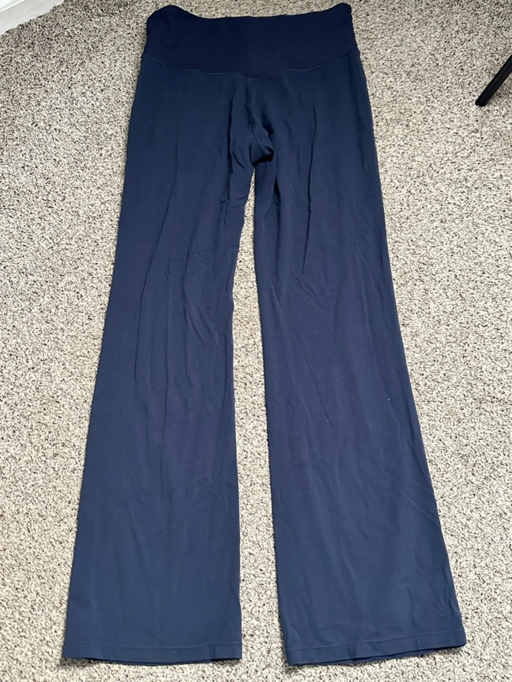 Athleta studio flare Navy  Yoga Pants size L active wear,yoga gym  stretch soft